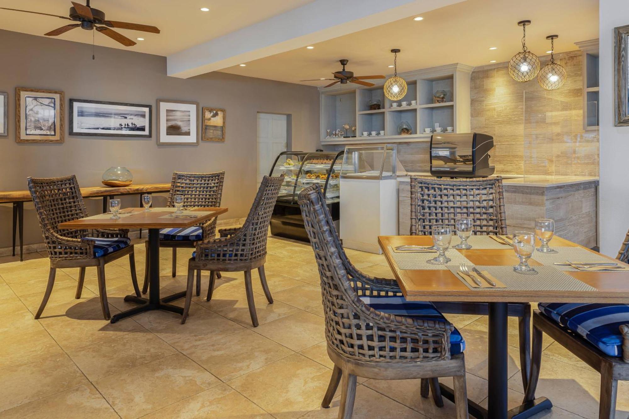 Waves Resort & Spa, Barbados, An Autograph Collection All-Inclusive Resort Saint James Eksteriør bilde