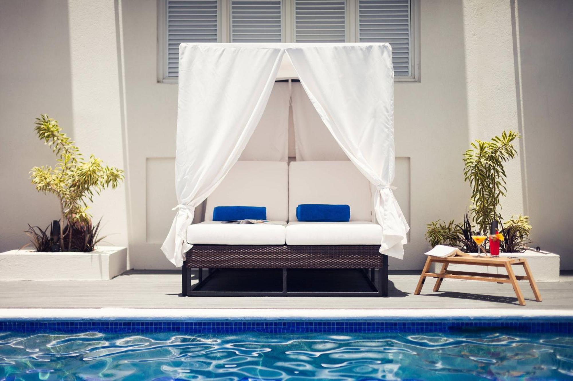 Waves Resort & Spa, Barbados, An Autograph Collection All-Inclusive Resort Saint James Eksteriør bilde