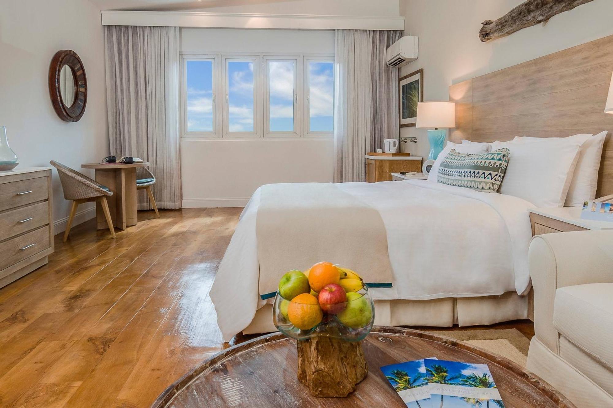 Waves Resort & Spa, Barbados, An Autograph Collection All-Inclusive Resort Saint James Eksteriør bilde