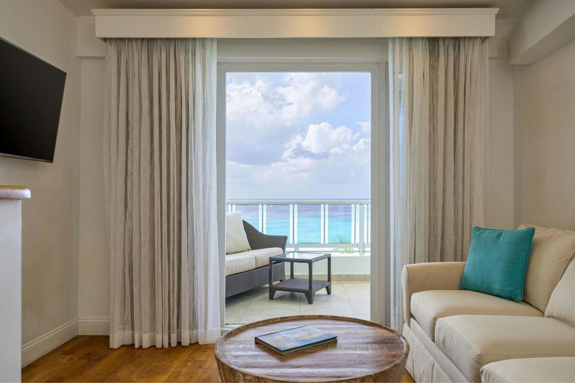 Waves Resort & Spa, Barbados, An Autograph Collection All-Inclusive Resort Saint James Eksteriør bilde