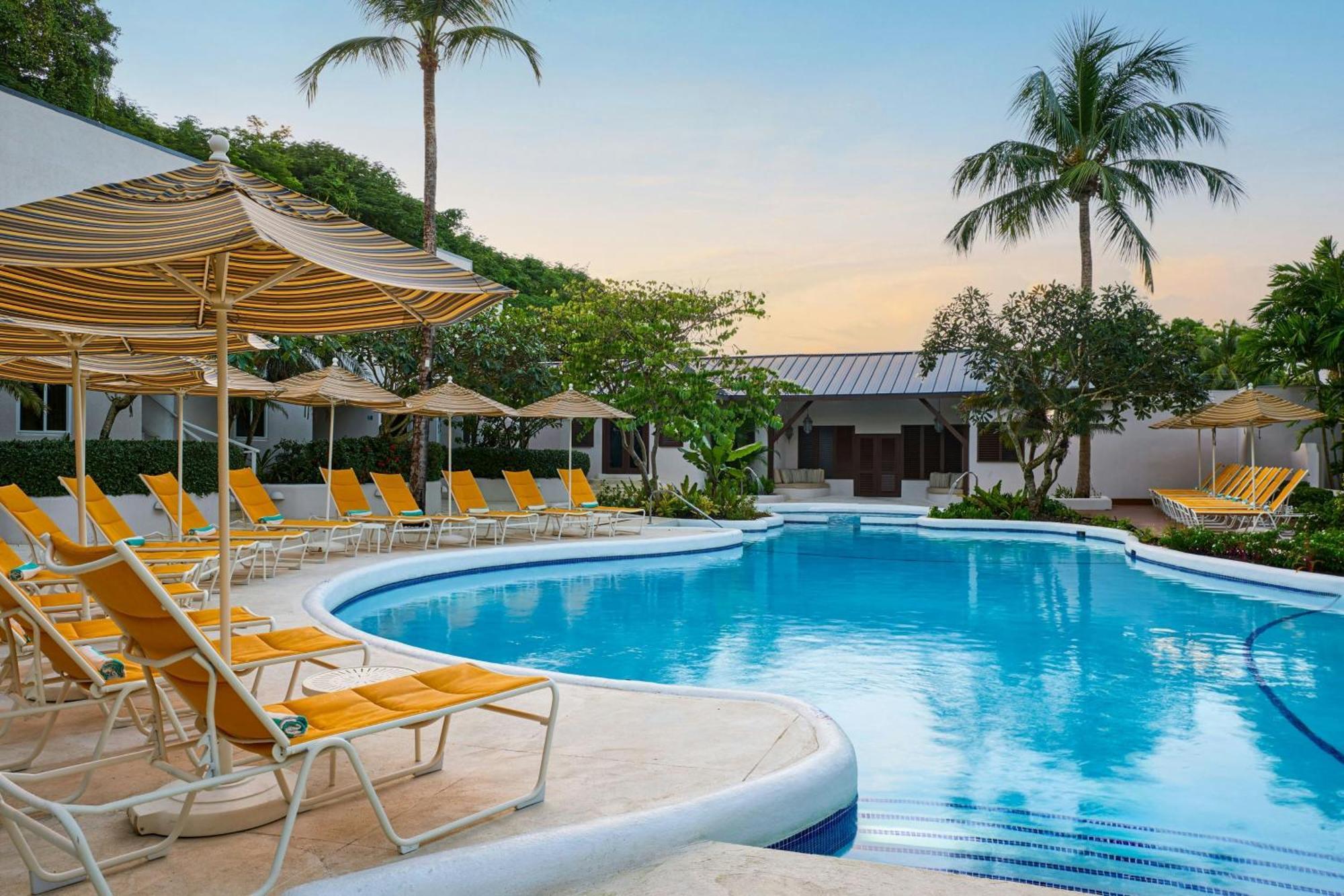Waves Resort & Spa, Barbados, An Autograph Collection All-Inclusive Resort Saint James Eksteriør bilde